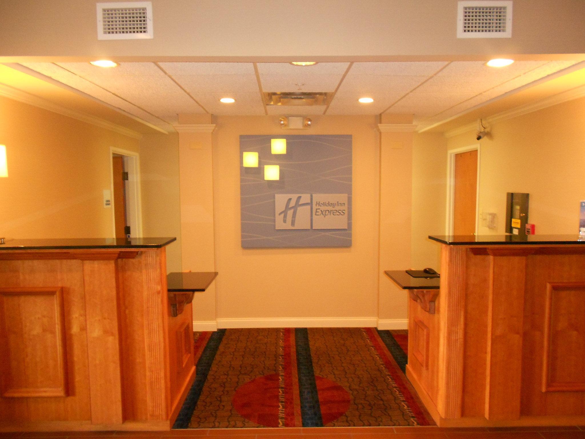 Holiday Inn Express Hotel & Suites לנקסטר מראה פנימי תמונה