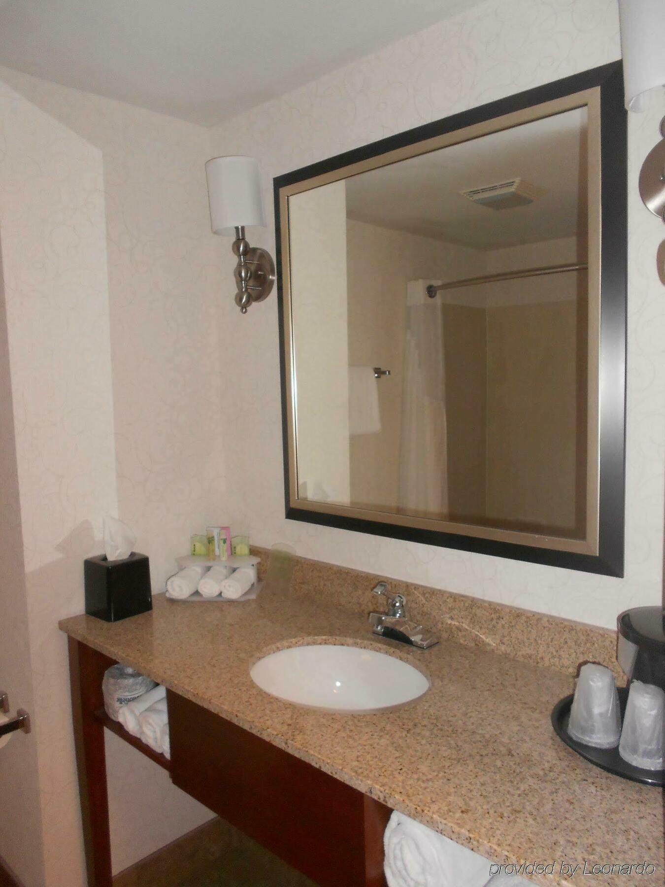 Holiday Inn Express Hotel & Suites לנקסטר חדר תמונה